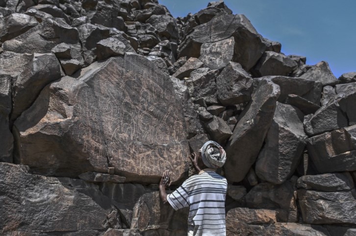 Seni Cadas Tersembunyi Djibouti Menawarkan Jendela ke Masa Lalu