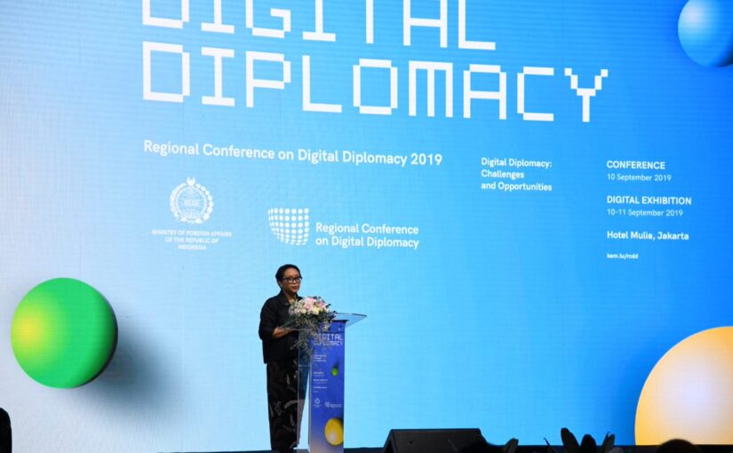 Diplomasi Digital Sangat Penting di Era Globalisasi
